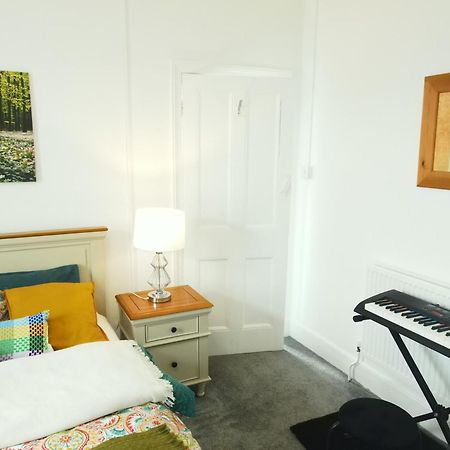 Service Accommodation 2 Bed Room Apartment In Newport South Wales Near Celtic Manor Icc Wales 외부 사진